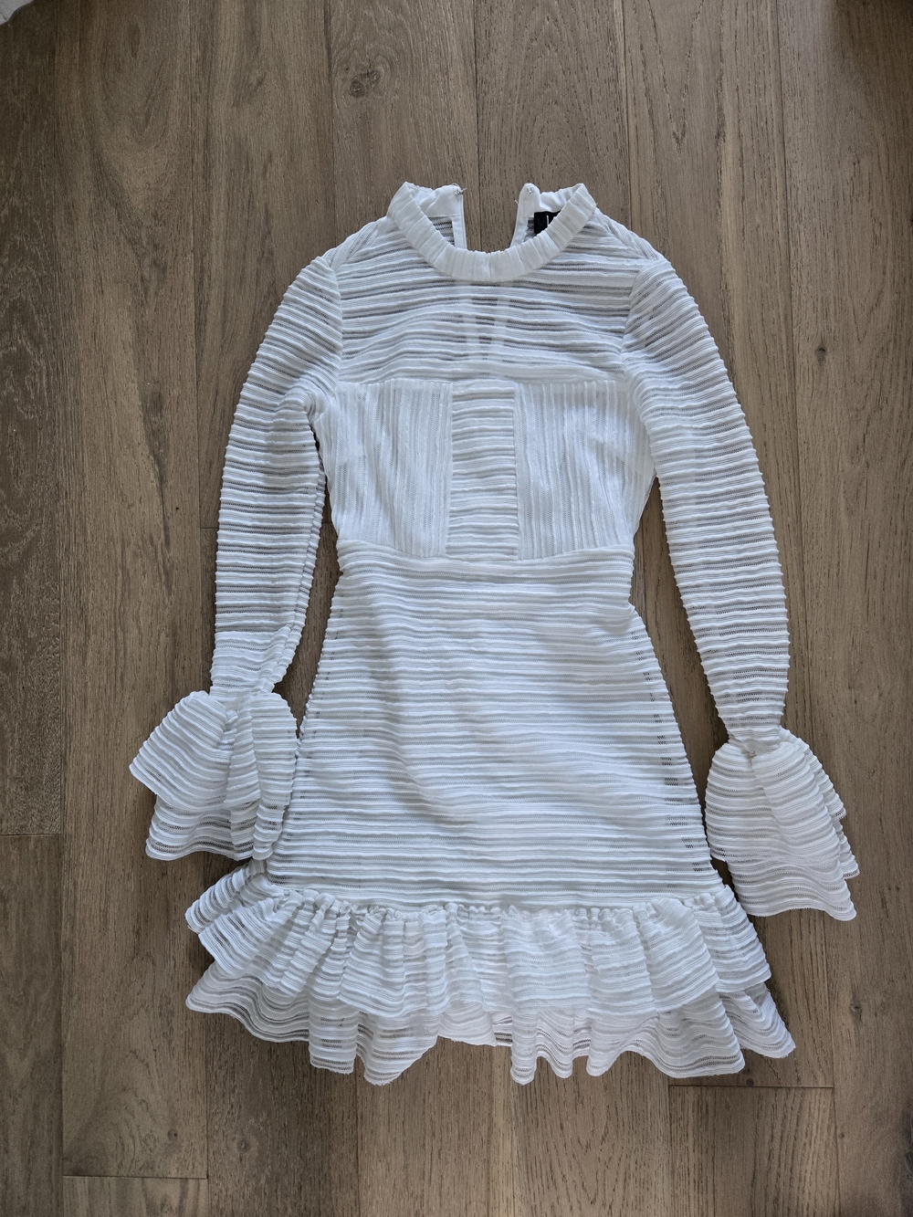 Lulu's White Textured Ruffle Long-Sleeve Mini Dress